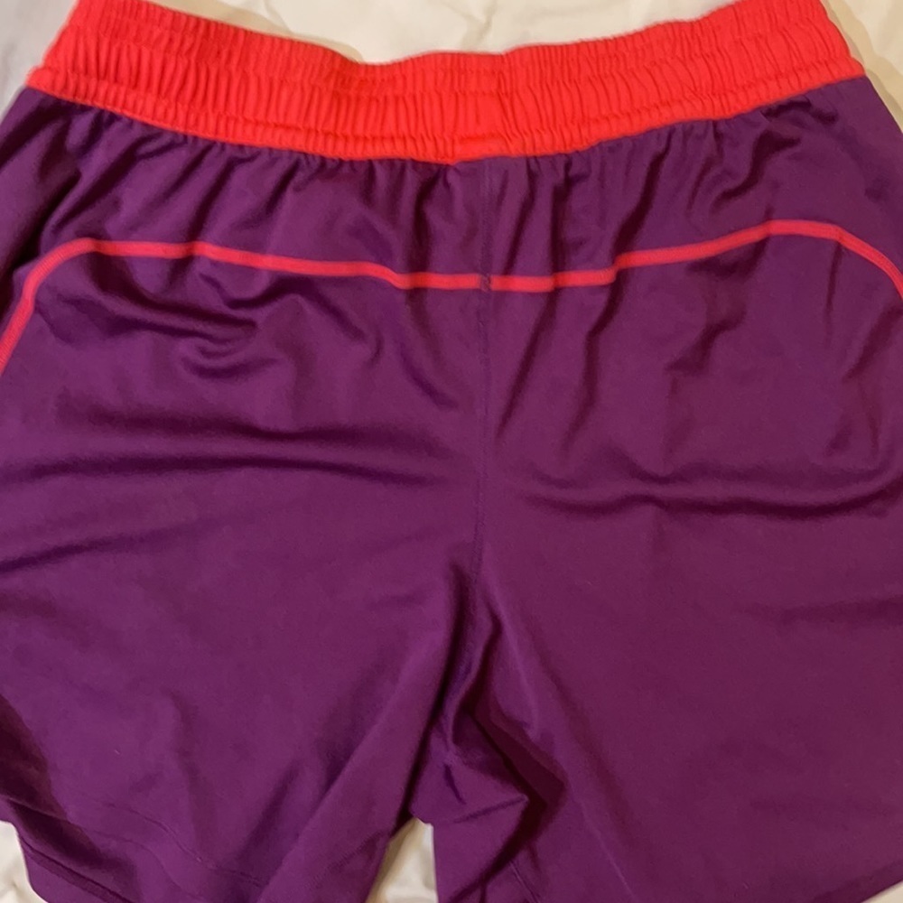 NIKE dri-fit Running Athletic shorts medium - Picture 7 of 9